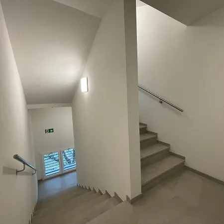 Realkasa Fiera District Flat Διαμέρισμα *